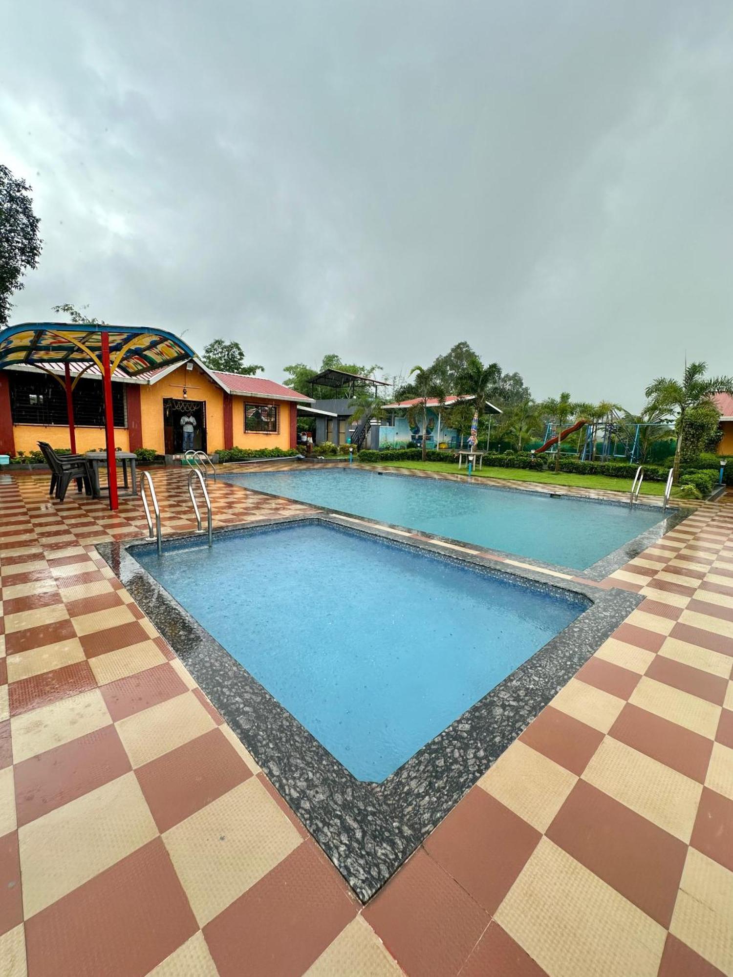 Karjat Ap Resort ภายนอก รูปภาพ